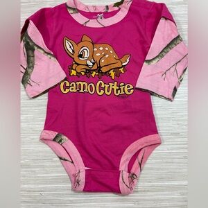 BUCKWEAR 6 MONTHS ✨ Camo Cutie Pink Baby Onesie with deer graphic like new